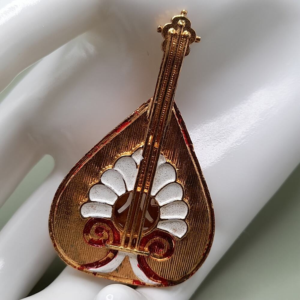 COREL Signed Lute Musical Instrument Brooch, 70s White Enamel Gold Tone, 2 3/8"